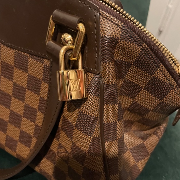 Louis vuitton handbag - Picture 2 of 4